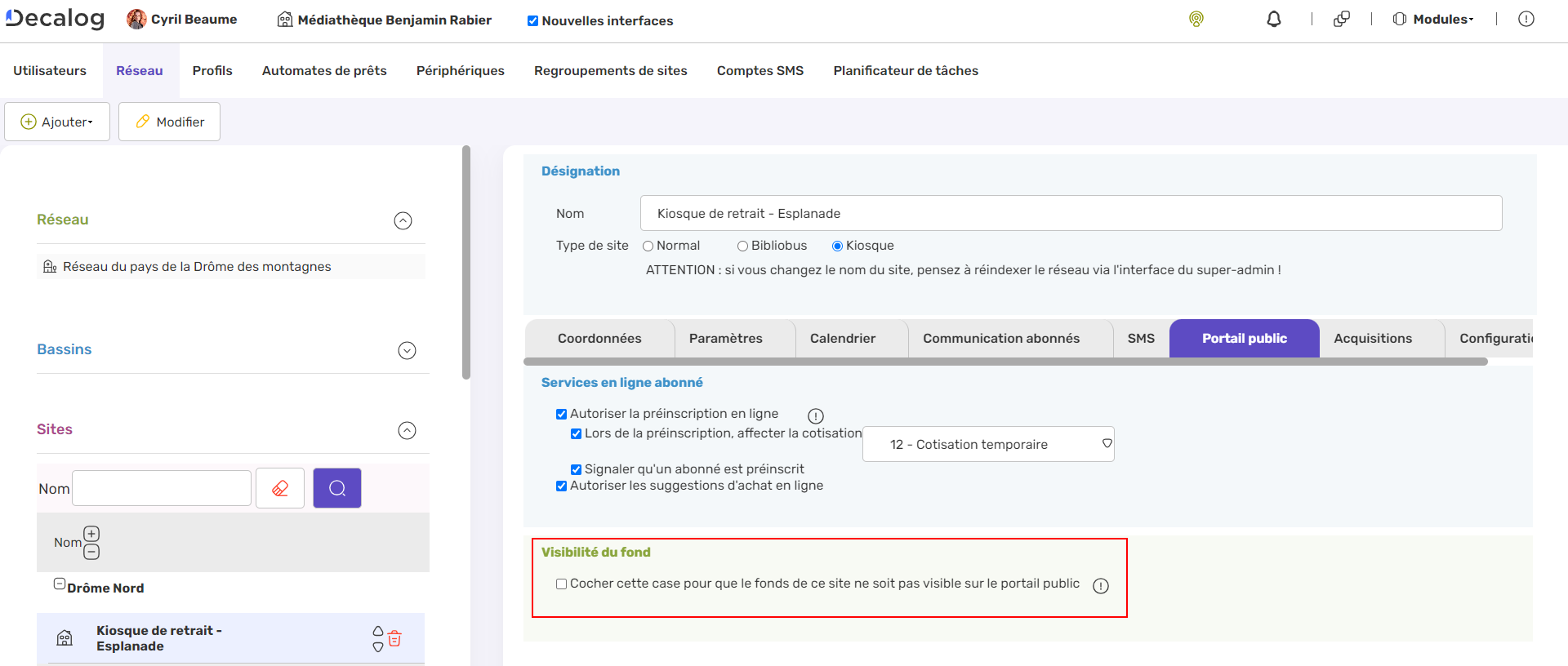 V14.2-2.3-Options de masquage d’exemplaires sur le portail public.png
